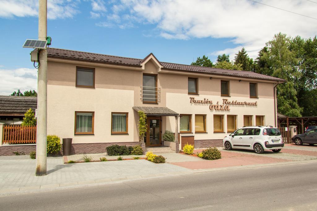 Penzion Oaza Prievidza Exteriör bild